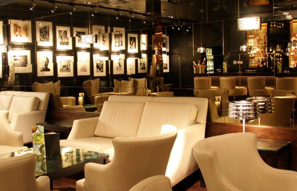 The Vincent Hotel Southport Bagian luar foto