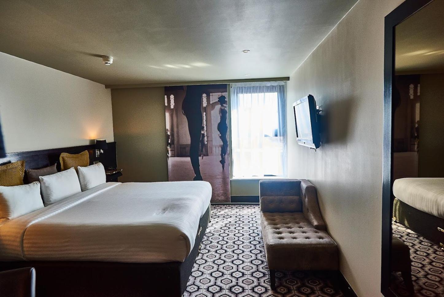 The Vincent Hotel Southport Bagian luar foto