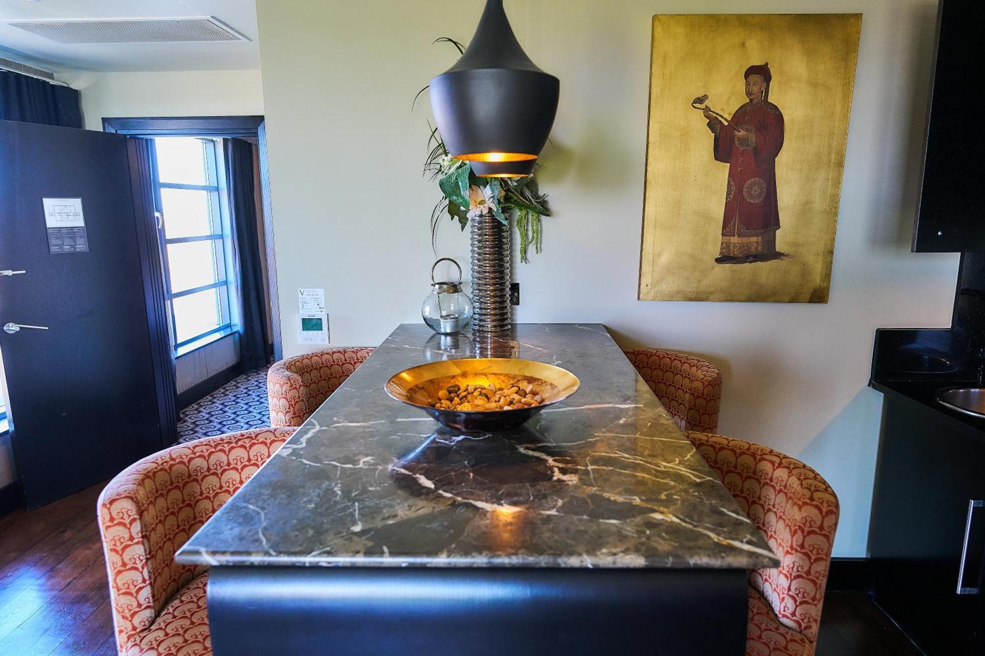 The Vincent Hotel Southport Bagian luar foto