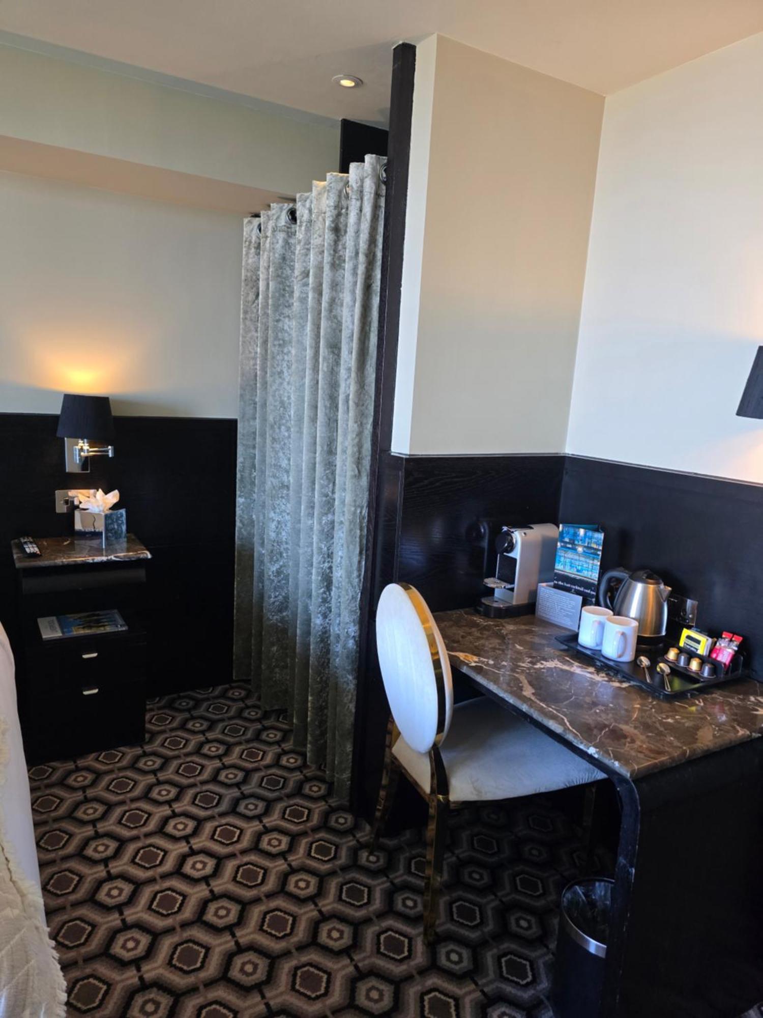 The Vincent Hotel Southport Bagian luar foto