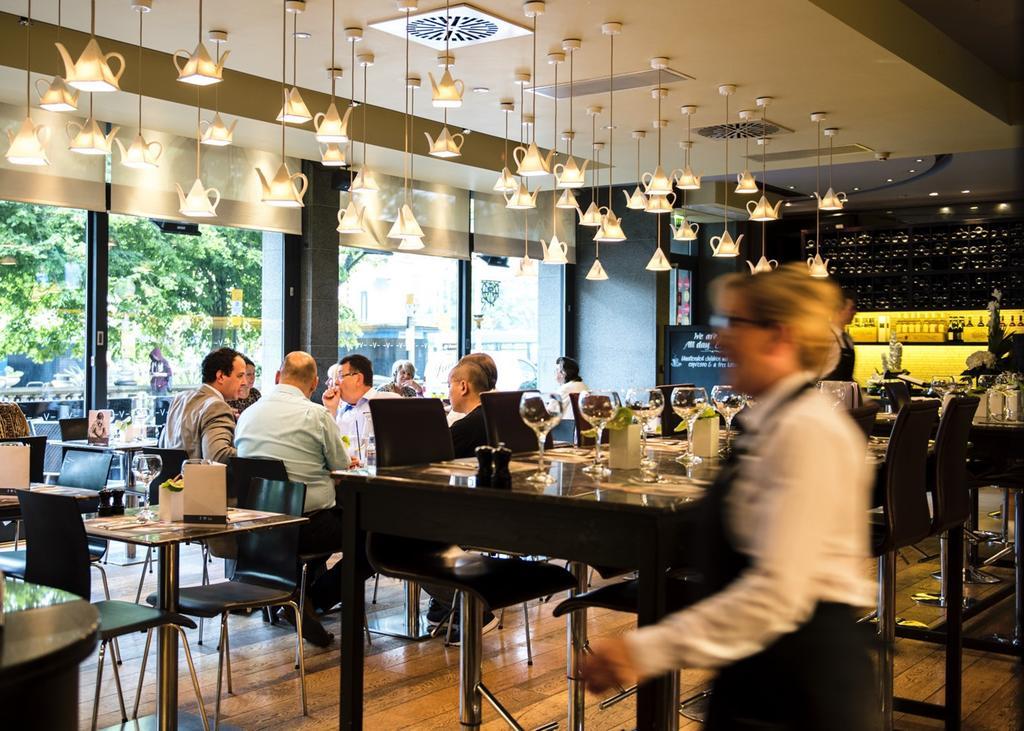 The Vincent Hotel Southport Bagian luar foto